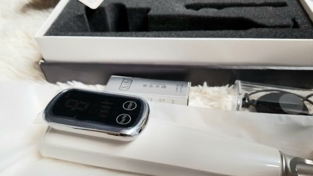 【美品】ピコレーザー美顔器 【送料無料】　PICOSECOND DEVICE