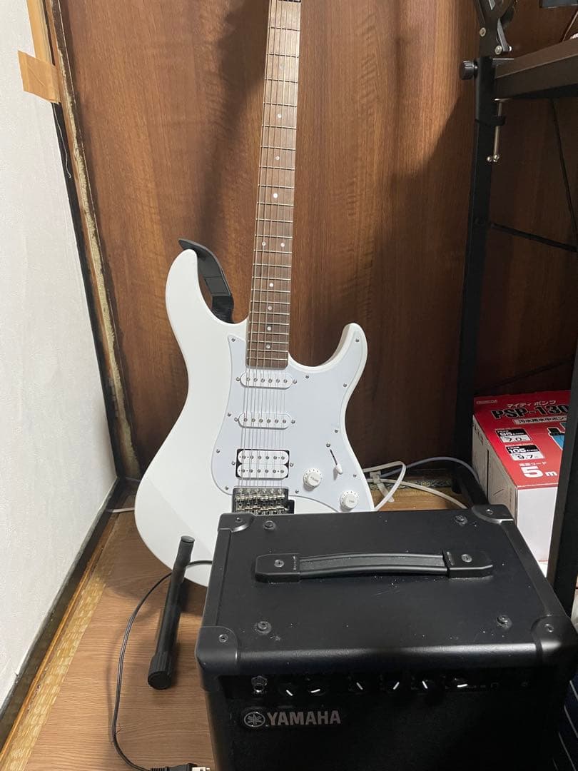 Yamaha エレキギター ホワイト アンプ付き YAMAHA PACIFICA612VIIX VW エレキギター初心者14点セット【THR5アンプ