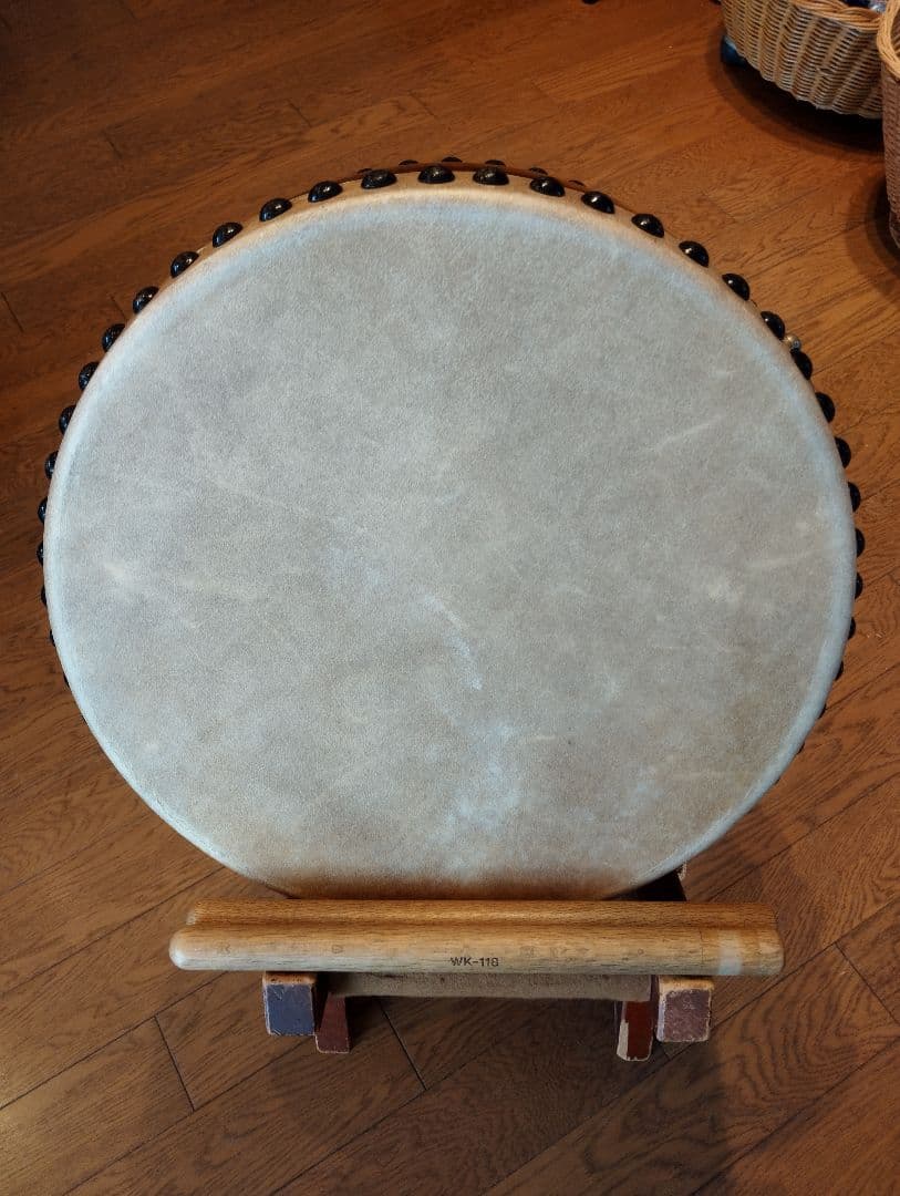 和太鼓 直径約40cm スタンド▪️バチ付き 楽天市場】長胴太鼓 1.2尺（耳無し）エックス台座セット : 諏訪工芸