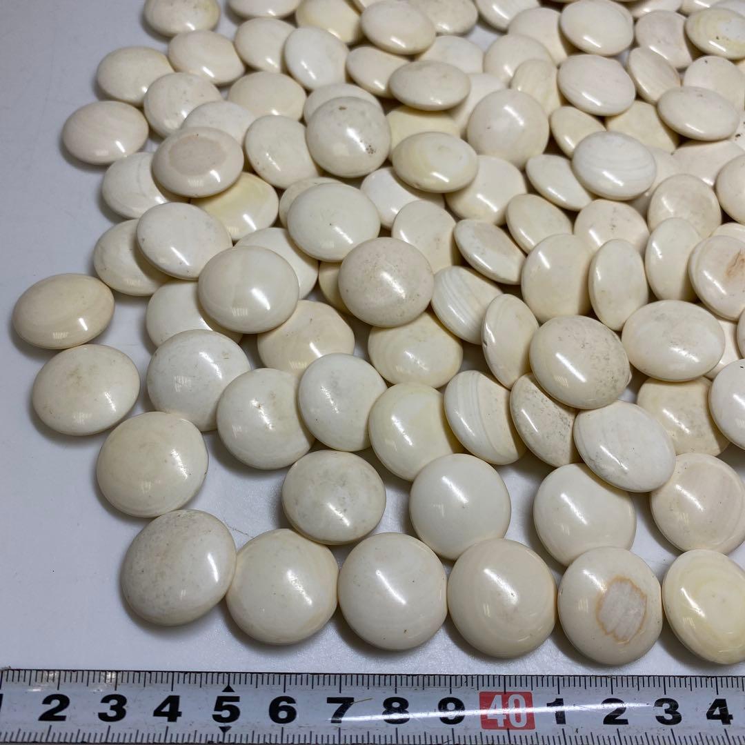 本蛤石,那智黒 碁石 木箱付 白180/黒193/1995g 東N7-1021① - メルカリ