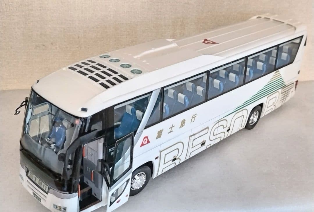 Masa様専用 1/32富士急行バス(日野セレガ スーパーハイデッカ)素人組立