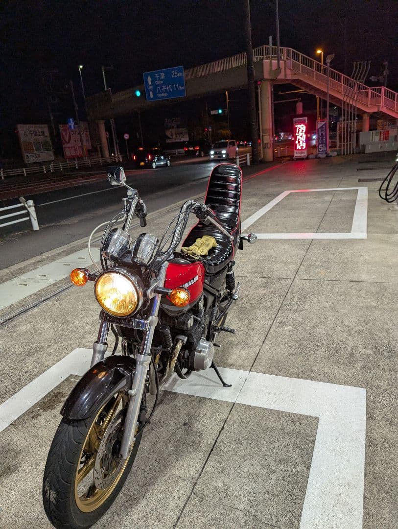 ゼファー400 40cm三段シート Amazon | King Road 88 ゼファー400 Ⅱ型 後期 ZR400C ロングシート