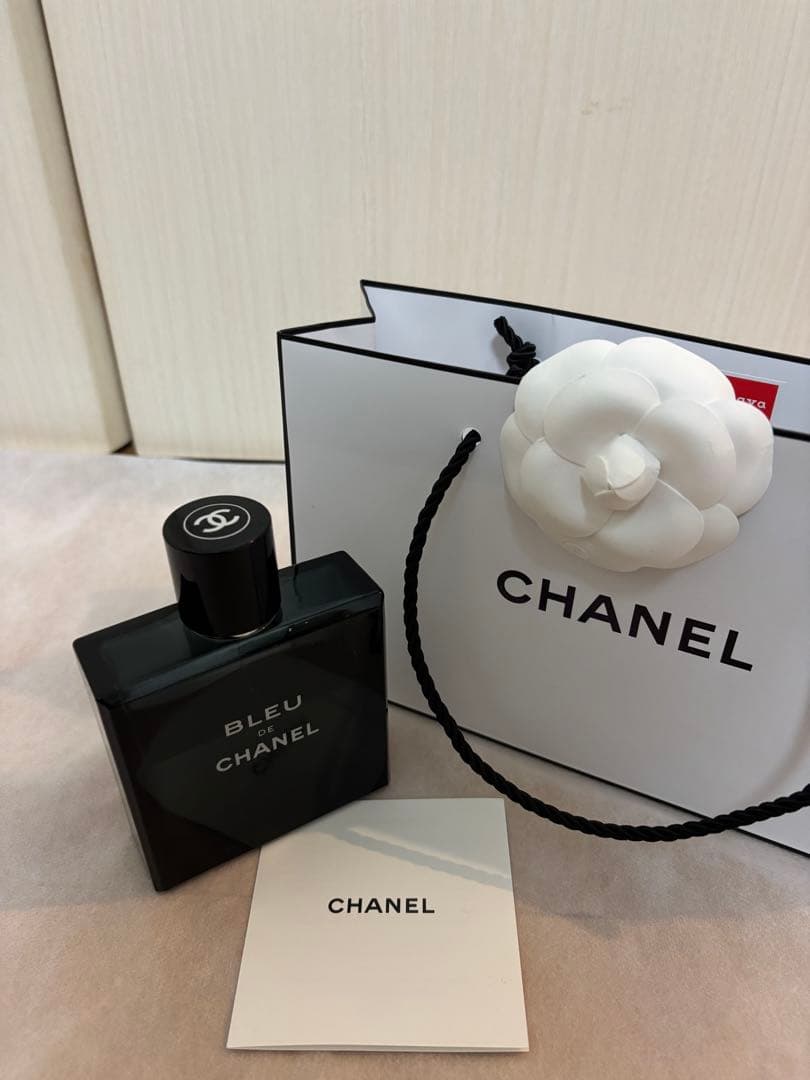 BLEU DE CHANELブルー ドゥ シャネル オードゥトワレット100ml ブルー ドゥ シャネル オードゥ トワレット（ヴァポリザター） - 100
