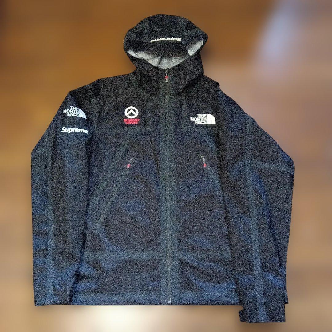 THE NORTH FACE×SUPREMEコラボサミットマウンテンパーカー 梅雨の季節におススメの王道コラボ！【シュプノース】【SUPREME×THE