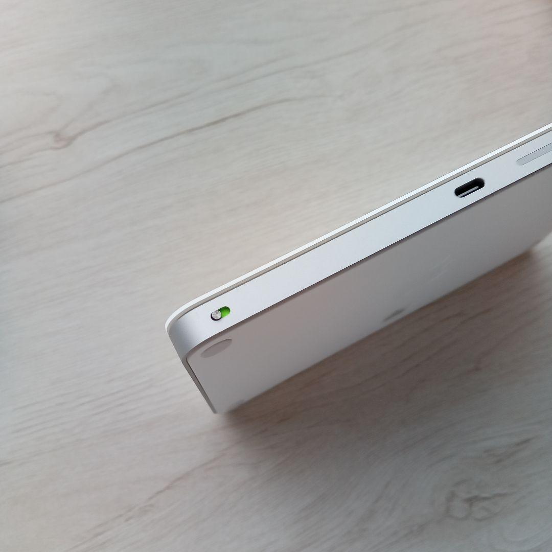 Magic Trackpad 本体（正規品　美品中古品）