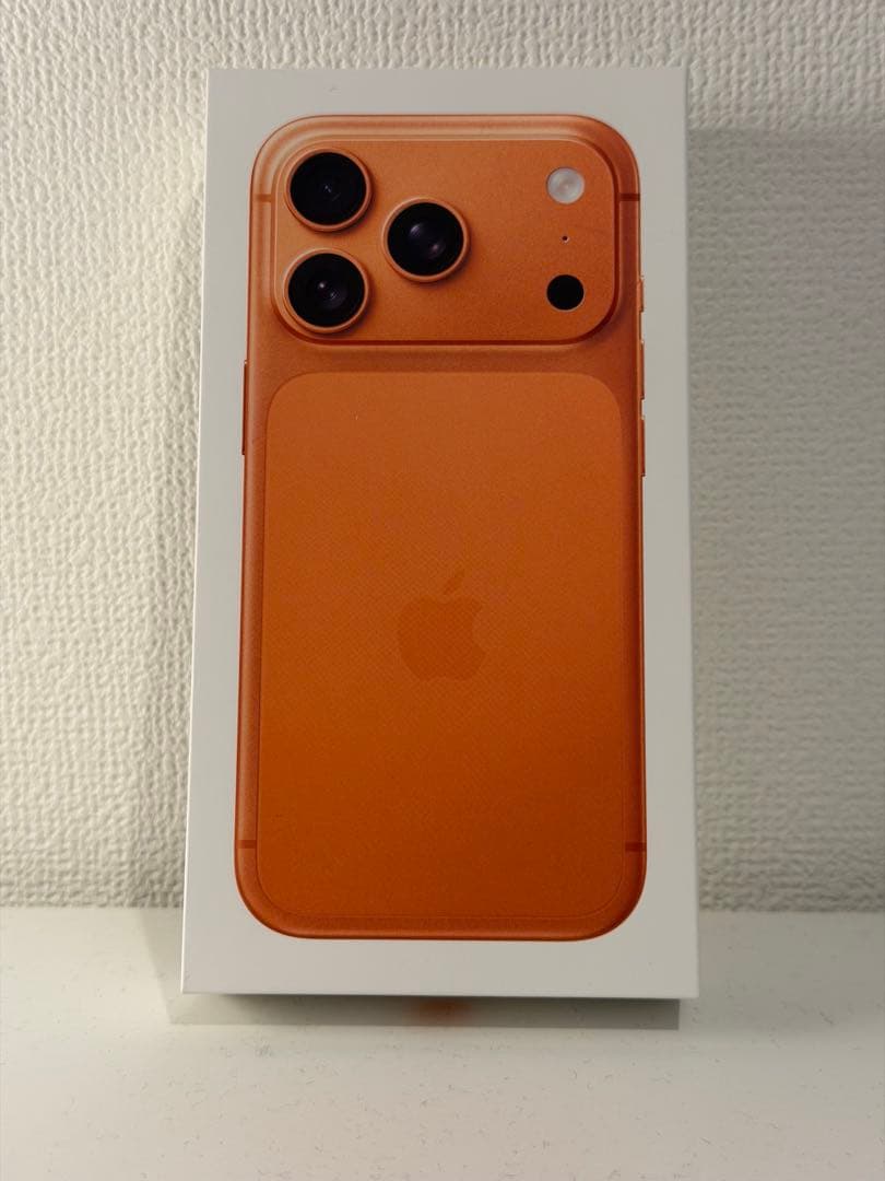 C*a様 香港版 iPhone 17 Pro コズミックオレンジ 本体 新品未使 iPhone 17 Pro 『新品未開封』iPhone 256GB SIMフリー [コズミック