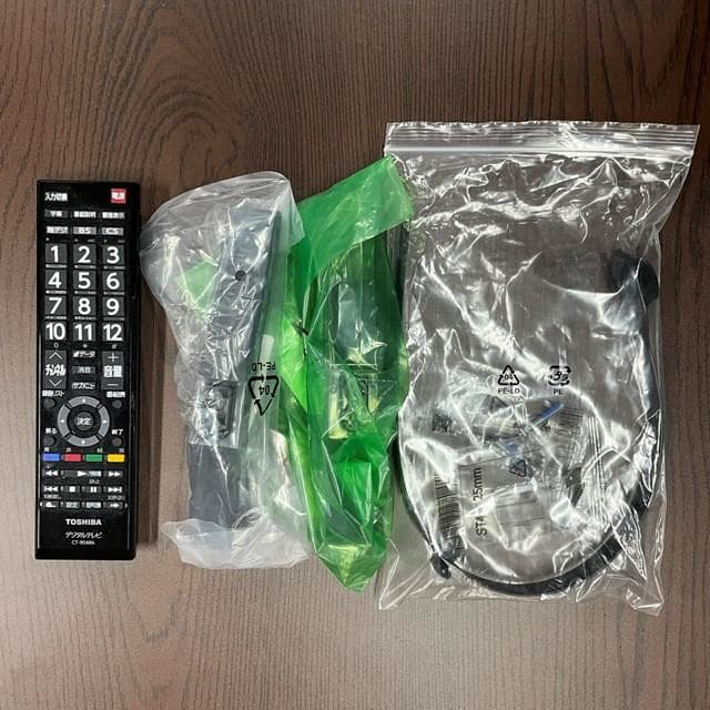 東芝 液晶テレビ REGZA 32S24（24年製）⑩