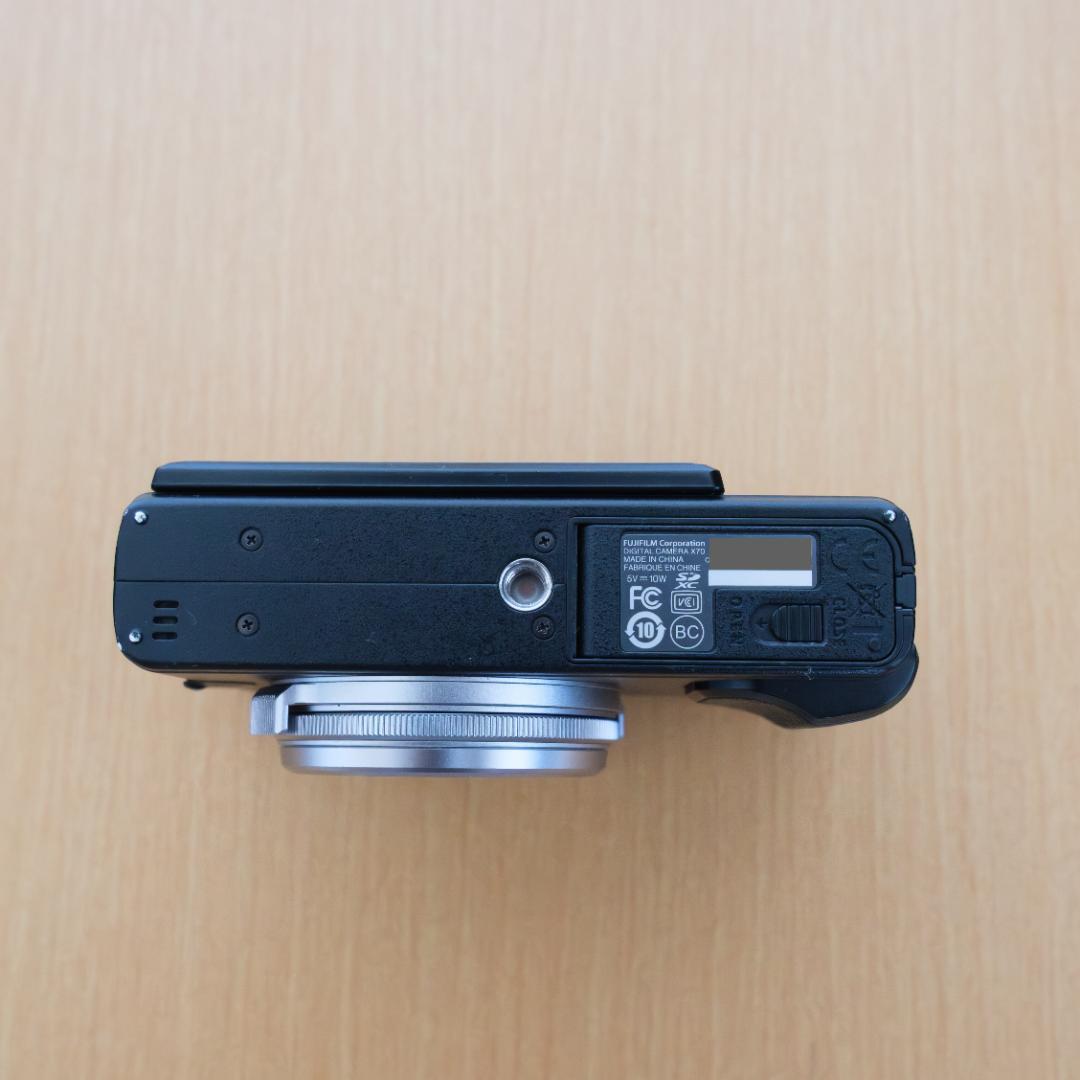 【美品】FUJIFILM X70 コンパクトデジタルカメラ