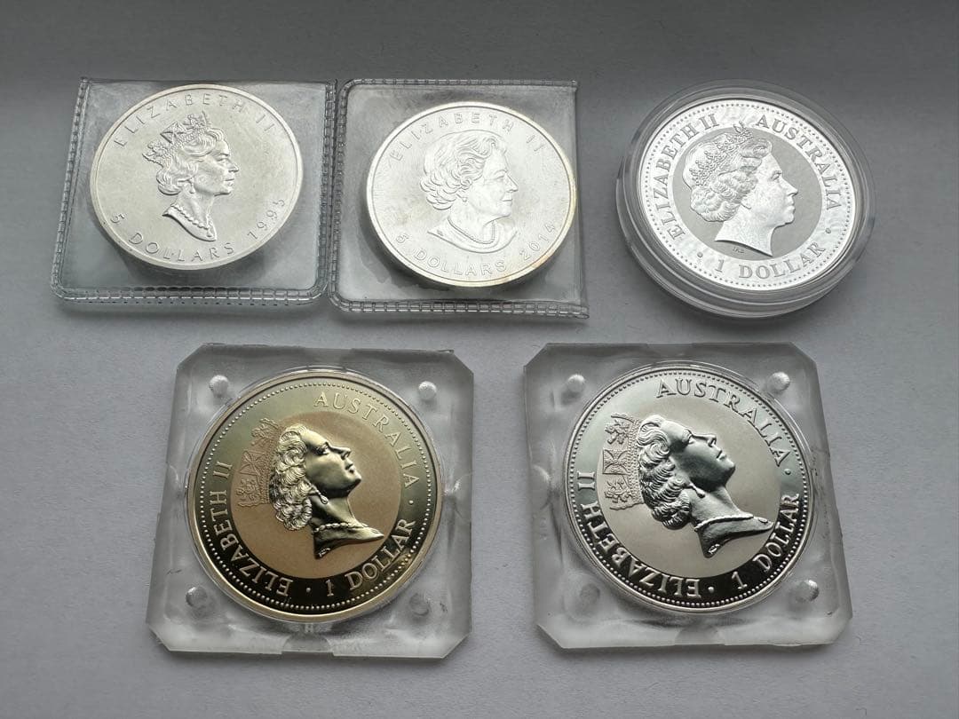 純銀　カナダ銀貨　オーストラリア銀貨　1OZ 9999純銀　銀貨5枚　希少 純銀 カナダ銀貨 オーストラリア銀貨 1OZ 9999純銀 銀貨5枚 希少