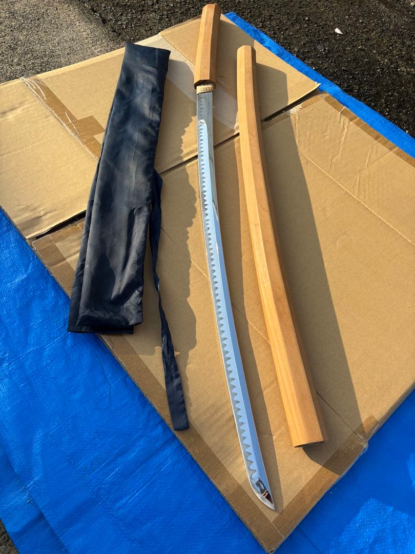 模造刀 白鞘 日本刀　美品　日本刀 波刃 木製柄 白鞘 大刀 模造刀【防犯グッズの販売店ボディーガード 本店】