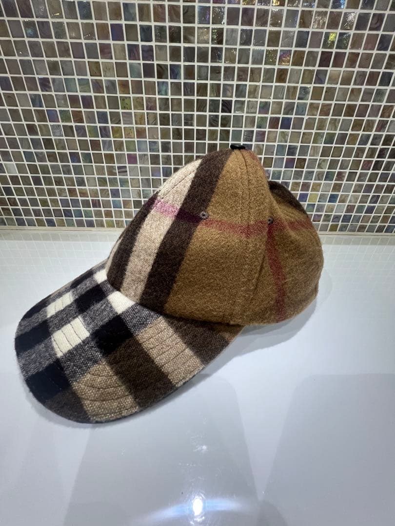 Burberry バーバリー　チェック柄 ベースボールキャップ BURBERRY バーバリー チェック柄 ベースボールキャップ