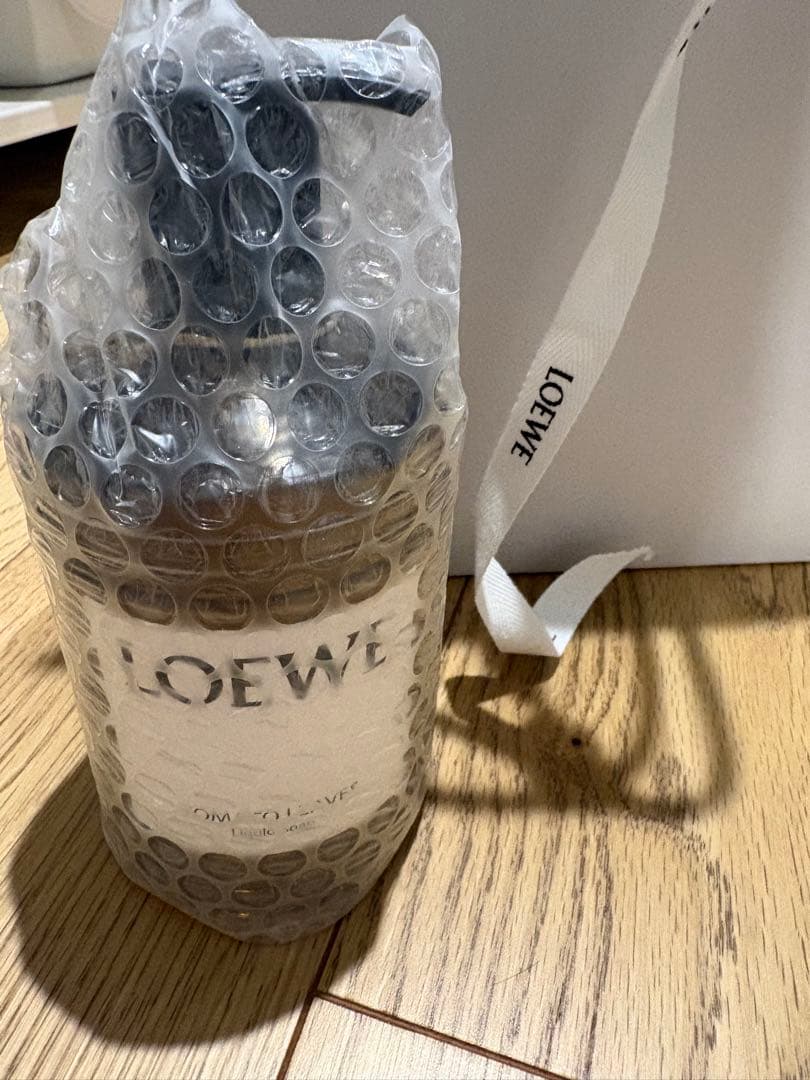 ロエベ　トマトリーフ　リキッドソープ　ハンドウォッシュ　新品未使用 LOEWE - 新品 ロエベ リキッドソープ トマトリーフ ハンドソープ 360ml