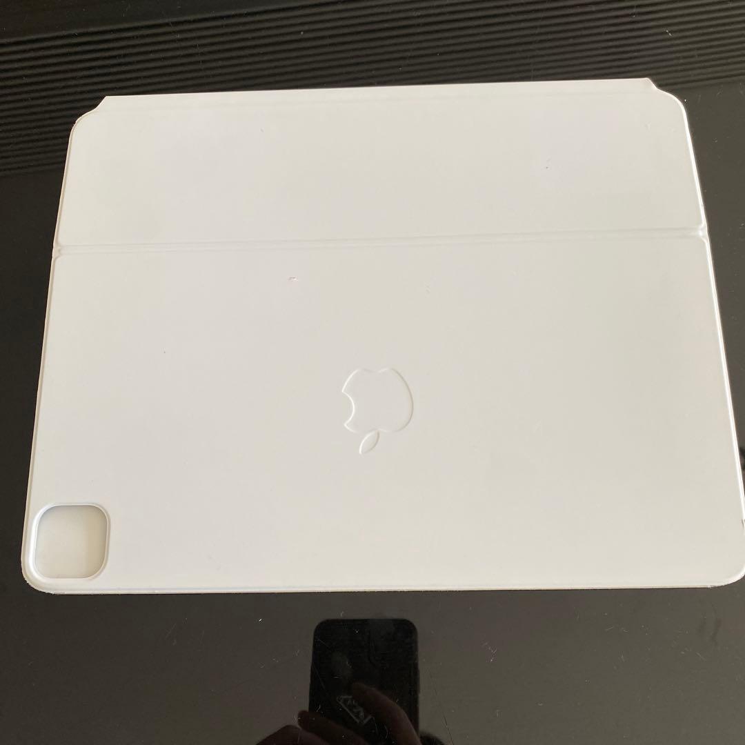 iPad用ホワイトキーボードケース