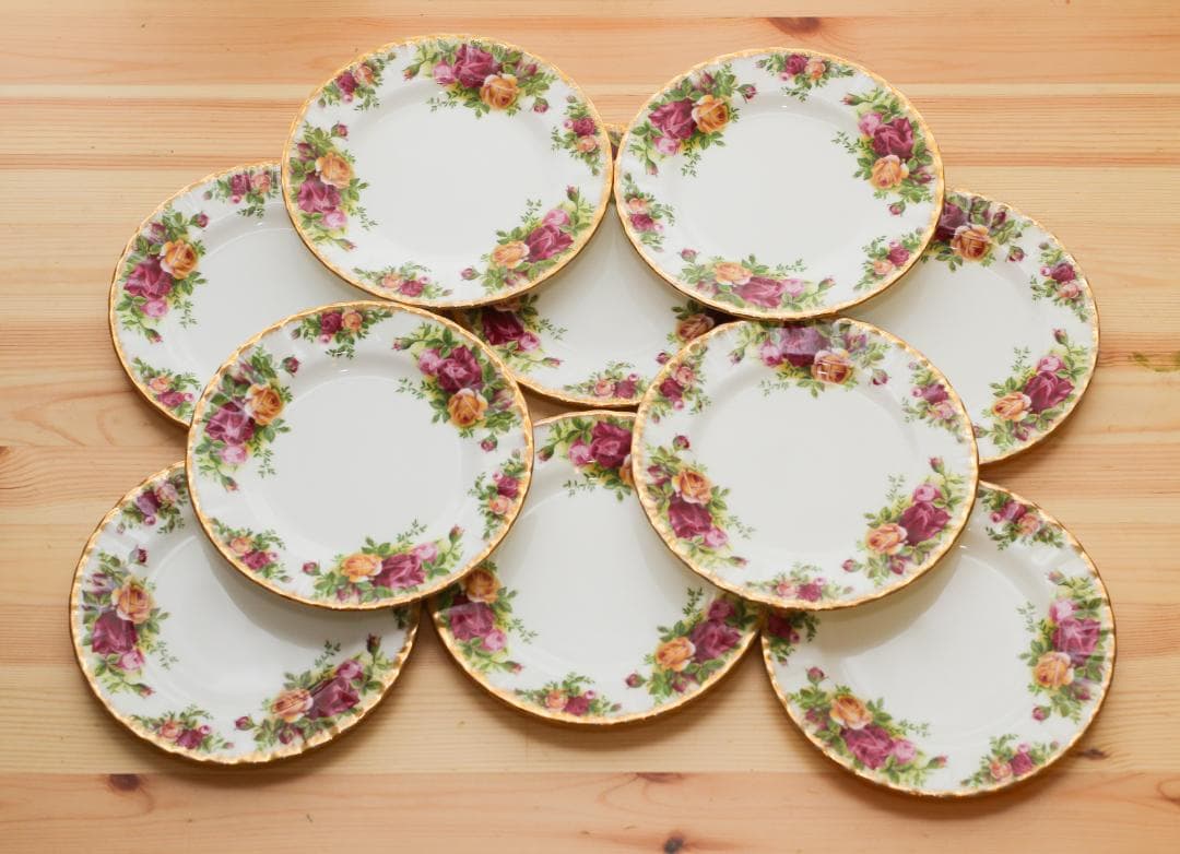 ロイヤルアルバート Old Country Roses ケーキ皿 10枚セット Amazon.com | Royal Albert Old Country Roses Dinner Plates 10.5