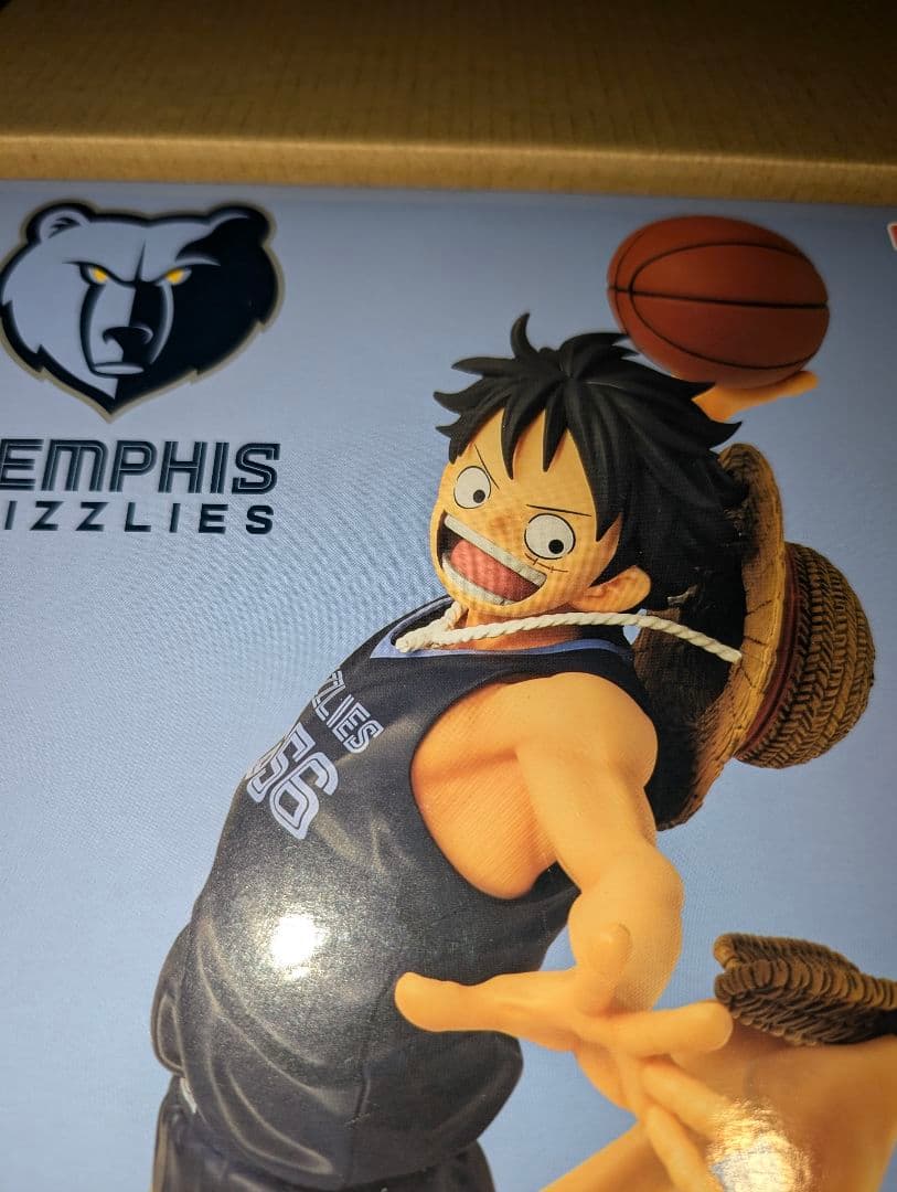 ONEPIECEBASESHOP ルフィNBAフィギュア グリズリーズ - メルカリ