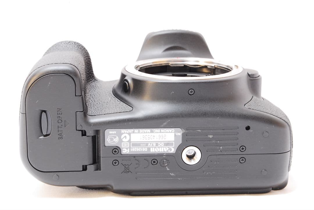 万能レンズつき✨超美品✨️Canon EOS 60D✨スマホ転送OK 付属品充実