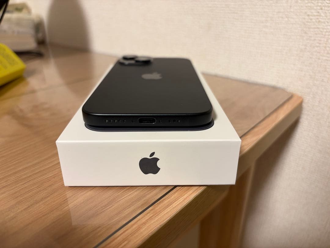 Apple iPhone 15 128GB 本体 充電ケーブル付き SIMフリー