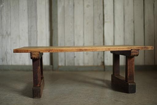 明治期 味のある木製のテーブル