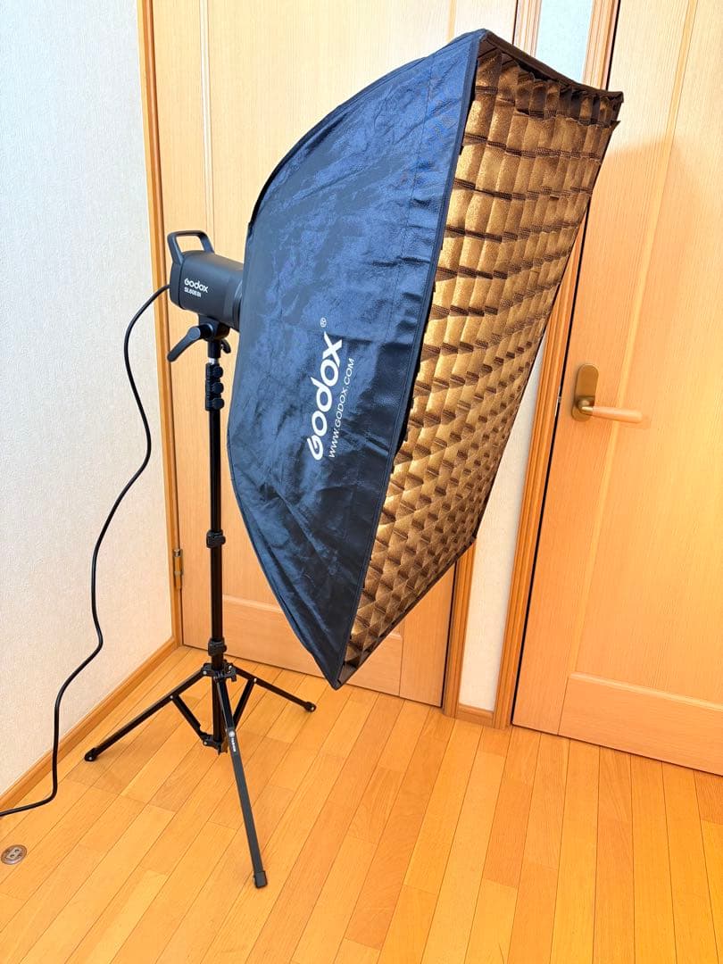 LEDライト GODOX SL60II Bi スタンド&ソフトボックス付 Amazon | 【Godox正規代理店】Godox SL60iiD 70W 定常光LEDライト