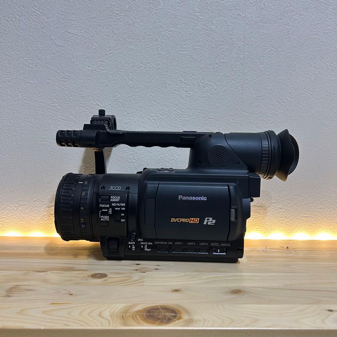 panasonic hvx205a ［付属品多数］ Panasonic Pro AG-HVX205A / HVX200A 3CCD P2/DVCPRO 1080i High