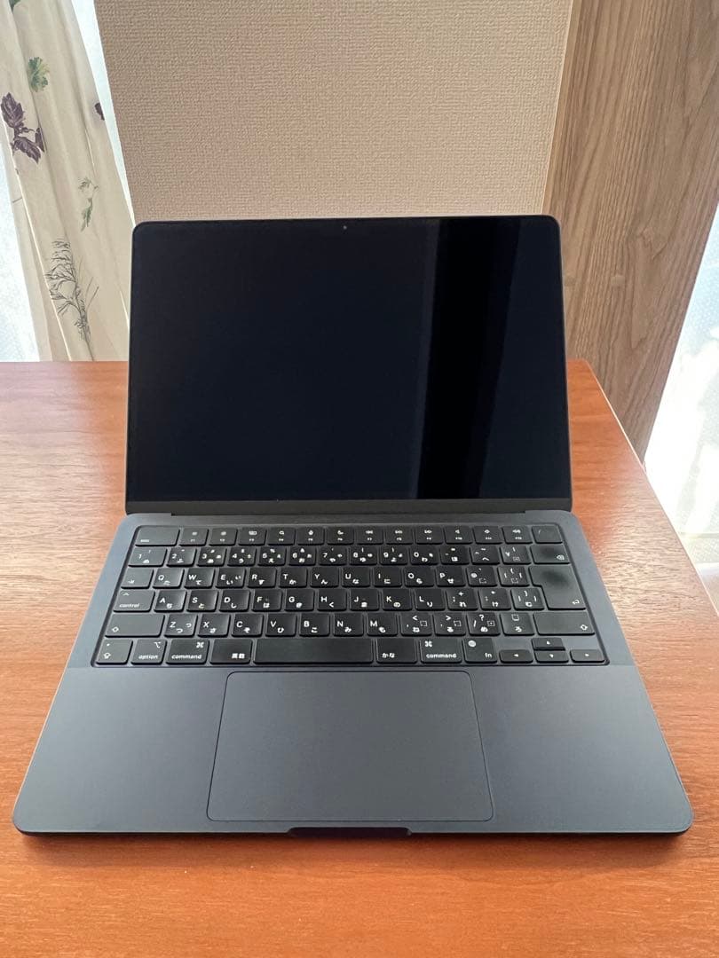 MacBook Air M2 16GB 512GB ミッドナイト 上位構成 美品 レビュー】新型M2 MacBook Air（ミッドナイト）、1ヶ月使った実力は