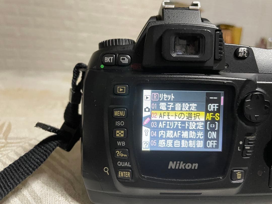 Nikon デジタル一眼レフカメラ ズームレンズ付き　D 70s Amazon | Nikon デジタル一眼レフカメラ D70S | デジタル一眼レフ 通販
