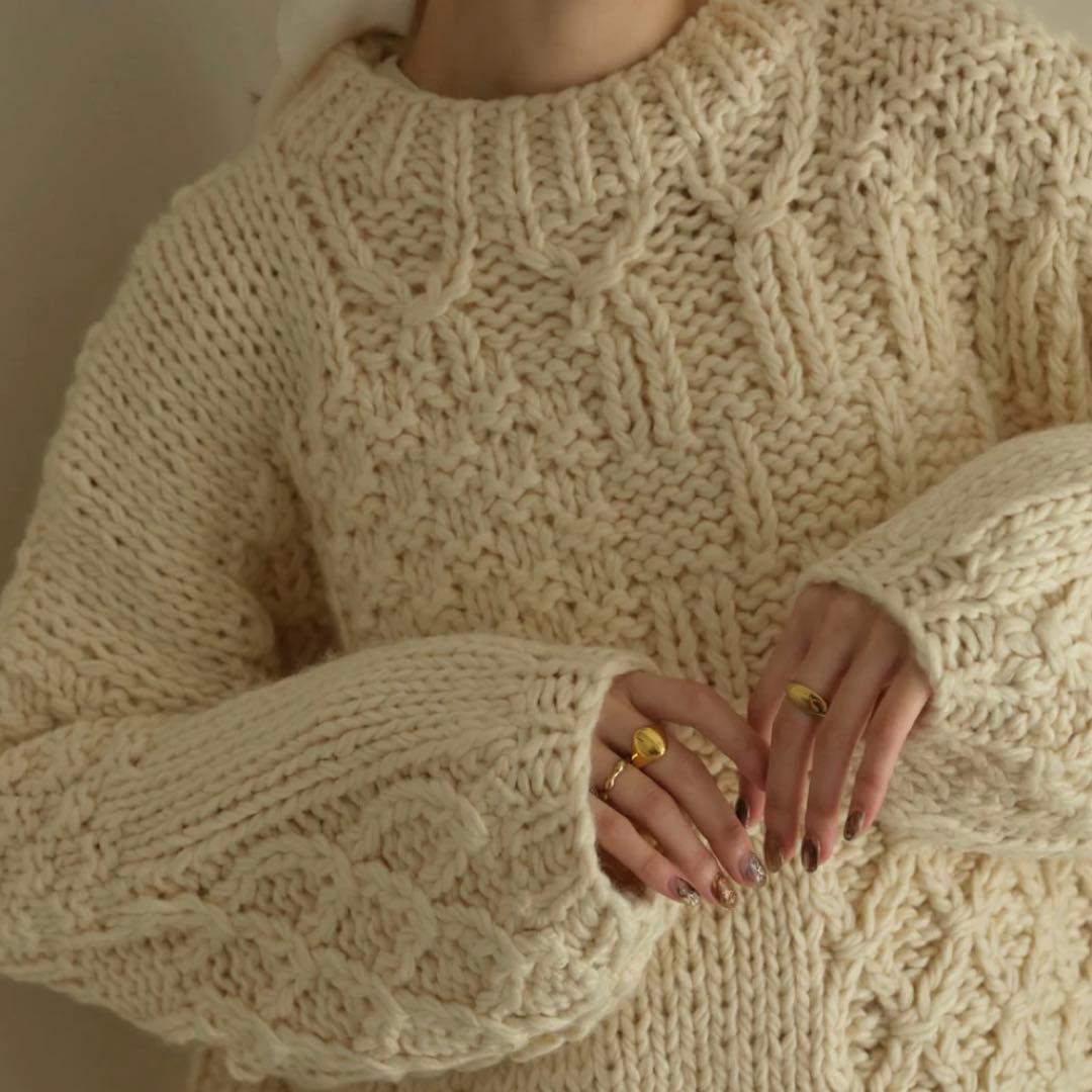 Eaphi hand design over knit - メルカリ