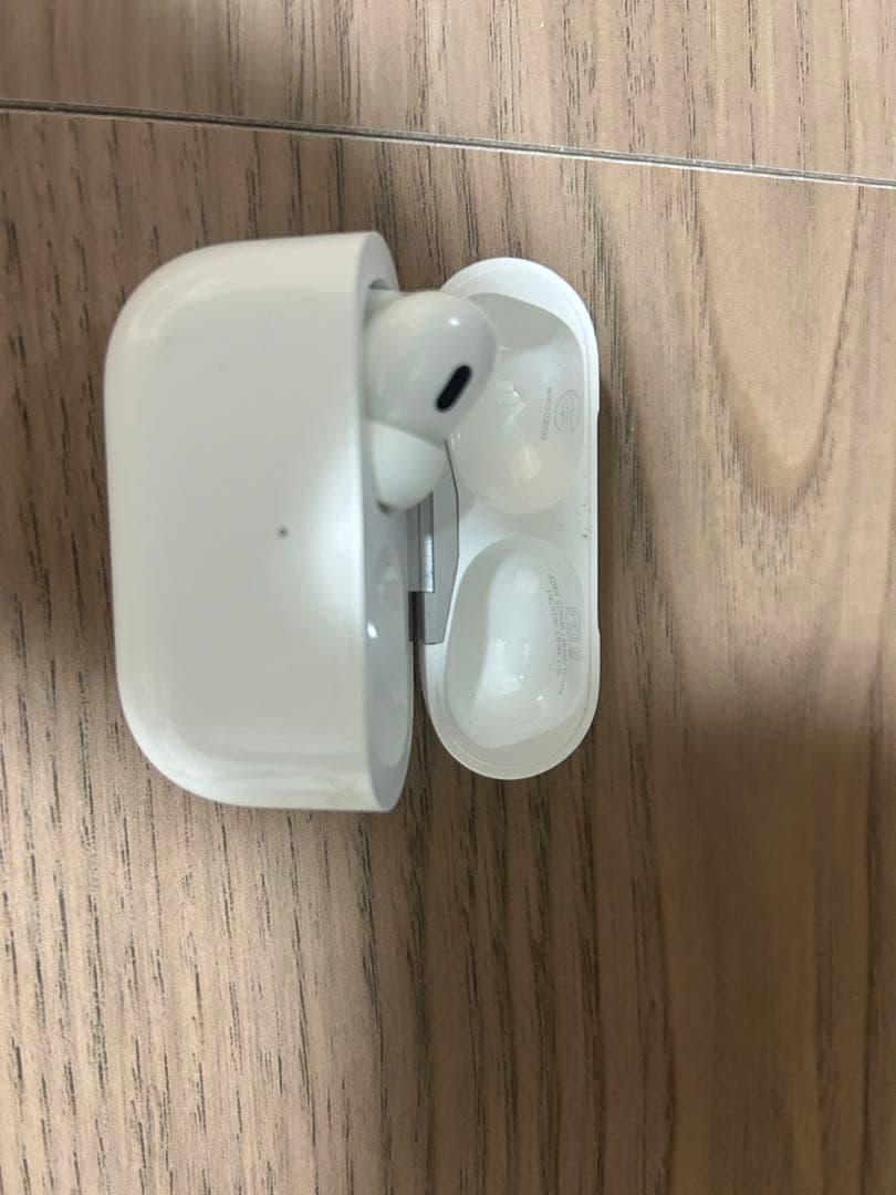 AirPods Pro 第2世代　左耳A3048　充電器タイプc 楽天市場】【未使用】左耳のみ(タイプ-C) Apple AirPods Pro（第2世代