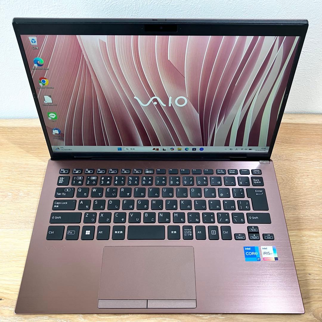 VAIO i7 32GB SSD512GBタッチWindows11ノートパソコン