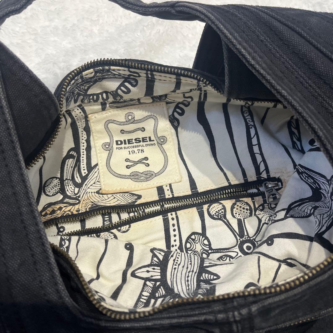 ピンクの猫様専用ディーゼルdiesel oneshoulder bagブラック - メルカリ