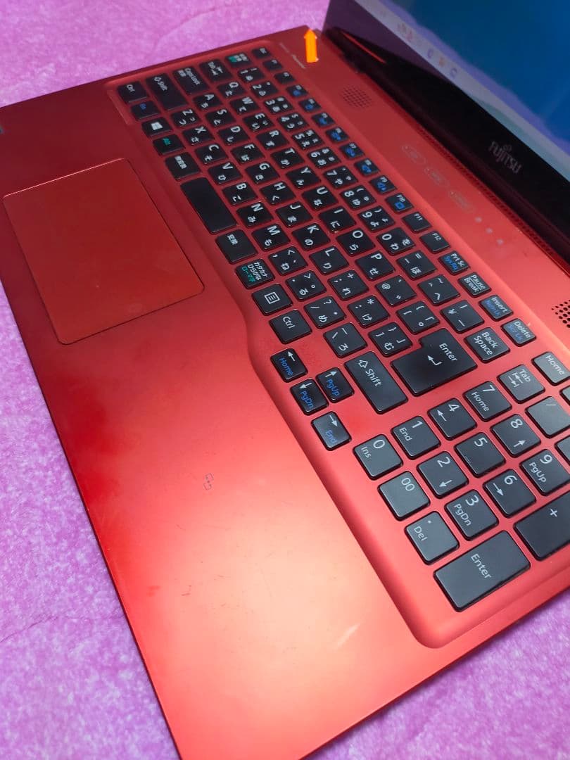 富士通　LIFEBOOK AH77/M