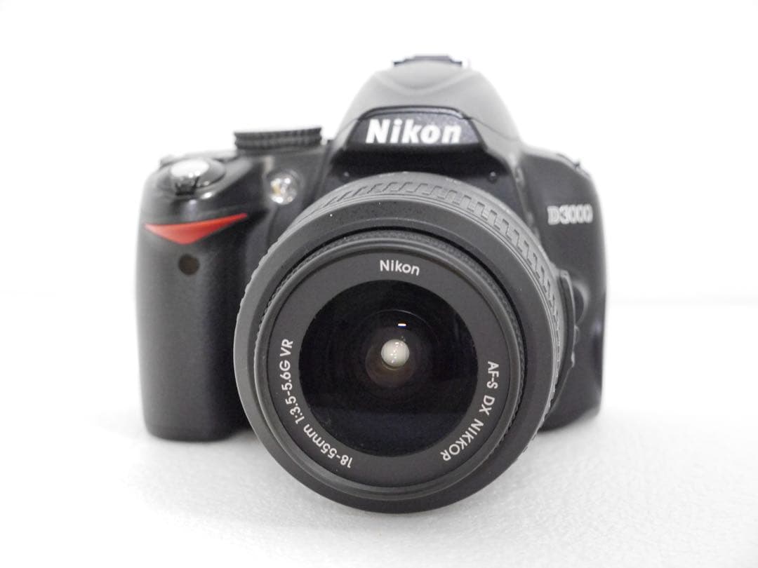 Nikon D3000 レンズキット