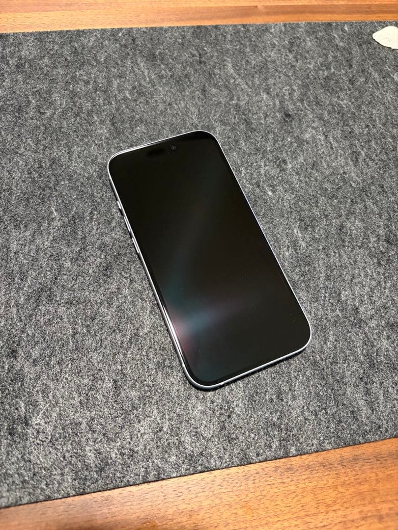 Apple iPhone 15 ブルー 256GB（中古） 美品だけど小傷あり Apple iPhone 15 256GB ブルー iPhone iPhone 15 iPhone本体 - 最安値
