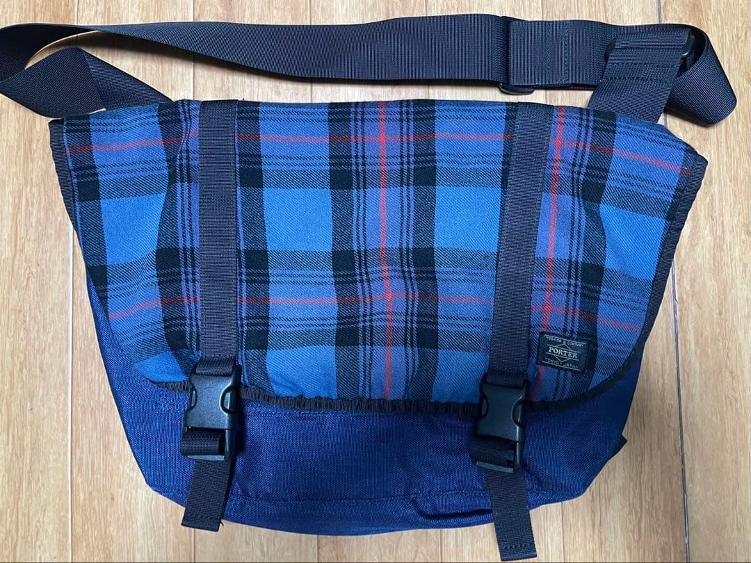 HEADPORTER　エリオットタータン　メッセンジャー　ショルダー　バック HEAD PORTER（ヘッドポーター）の「LESSON/MINI MESSENGER BAG