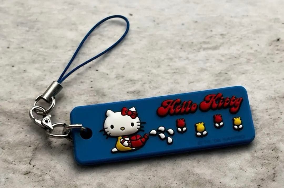 ハローキティ　キティ　初代　キーホルダー　希少　ミラー　昭和レトロ　平成レトロ ハローキティ キティ 初代 キーホルダー 希少 ミラー 昭和レトロ 平成